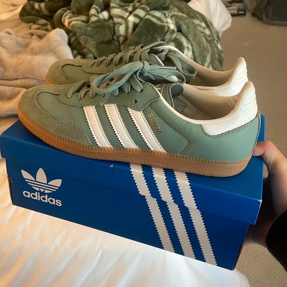 Adidas Samba Women’s Green 7.5